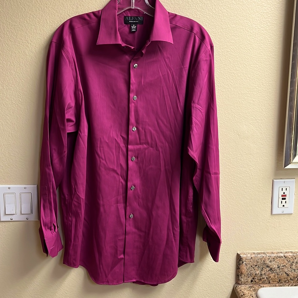 NWOT ALFANI Regular Fit men’s dress shirt